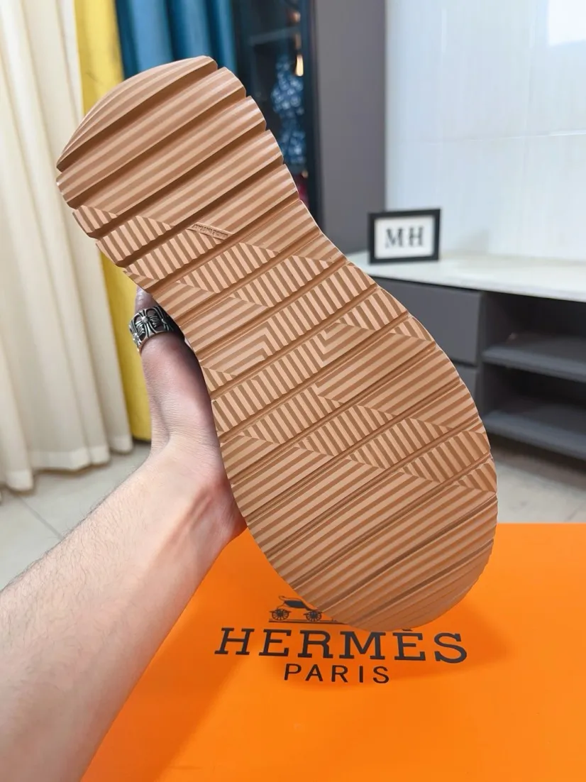Men's shoes 💰440🌸🌸[HERMES] Hermès sneakers, the upper is made of calfskin and mesh, imported materials, full of texture, the lightweight sole is decorated with contrasting patterns, creating a versatile fashion style. Size: 38-44